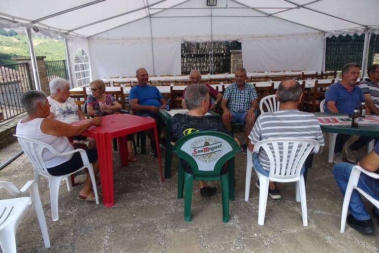 CARPA PATIO LA CONRADA CARPA PATIO LA CONRADA
